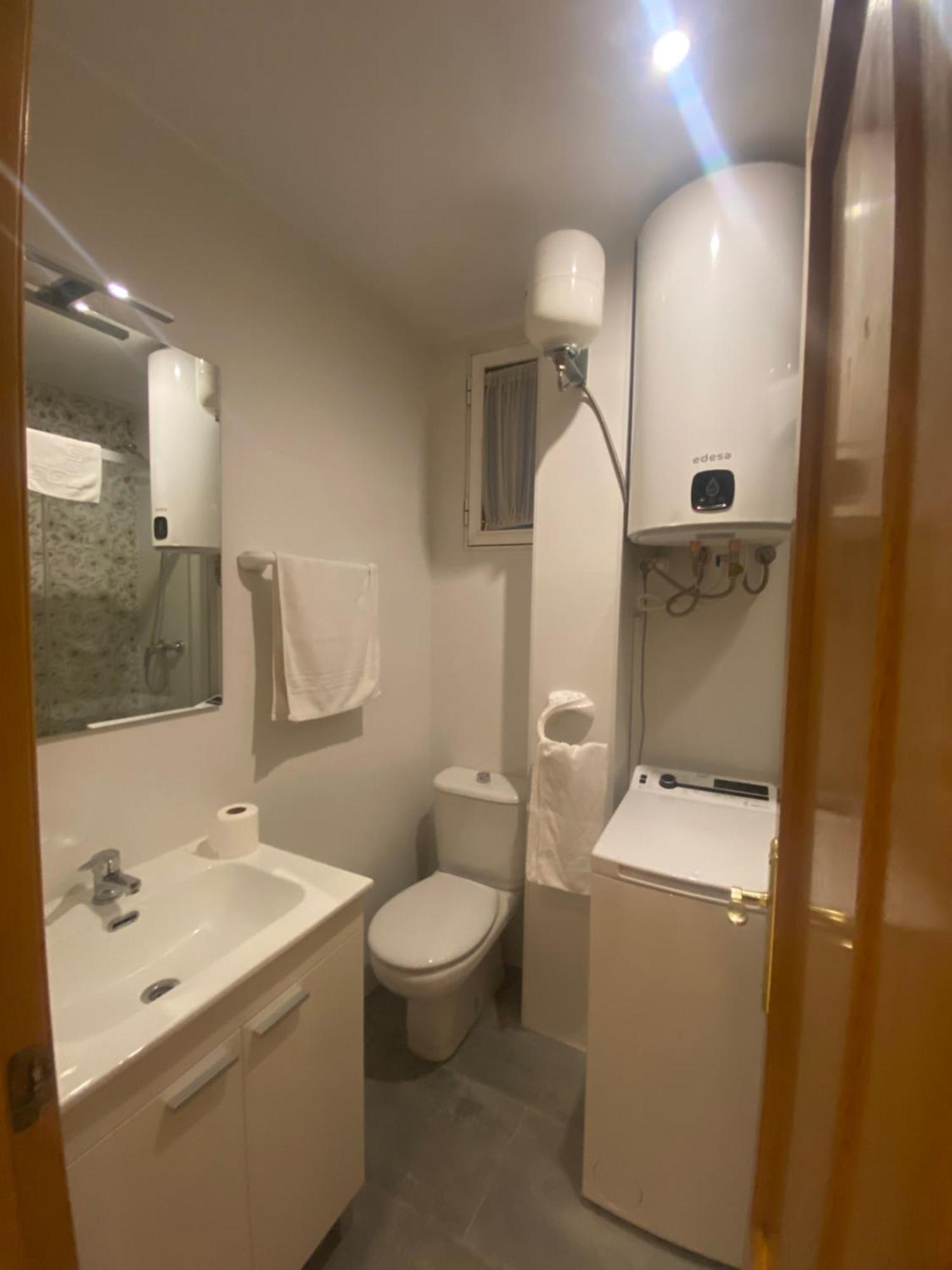 El Jardin Del Angel Ferrocarril Apartment Madrid Ngoại thất bức ảnh