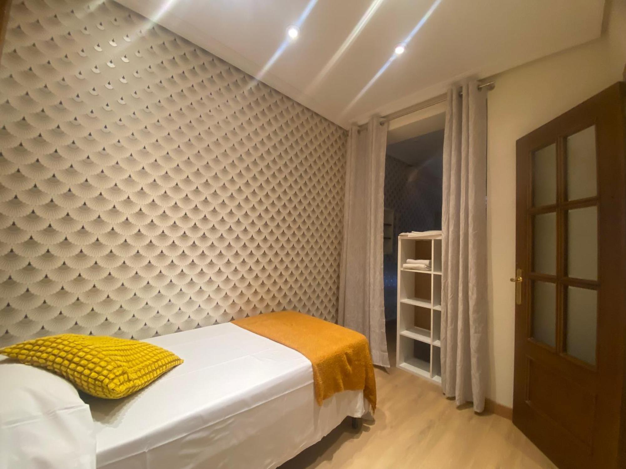 El Jardin Del Angel Ferrocarril Apartment Madrid Ngoại thất bức ảnh